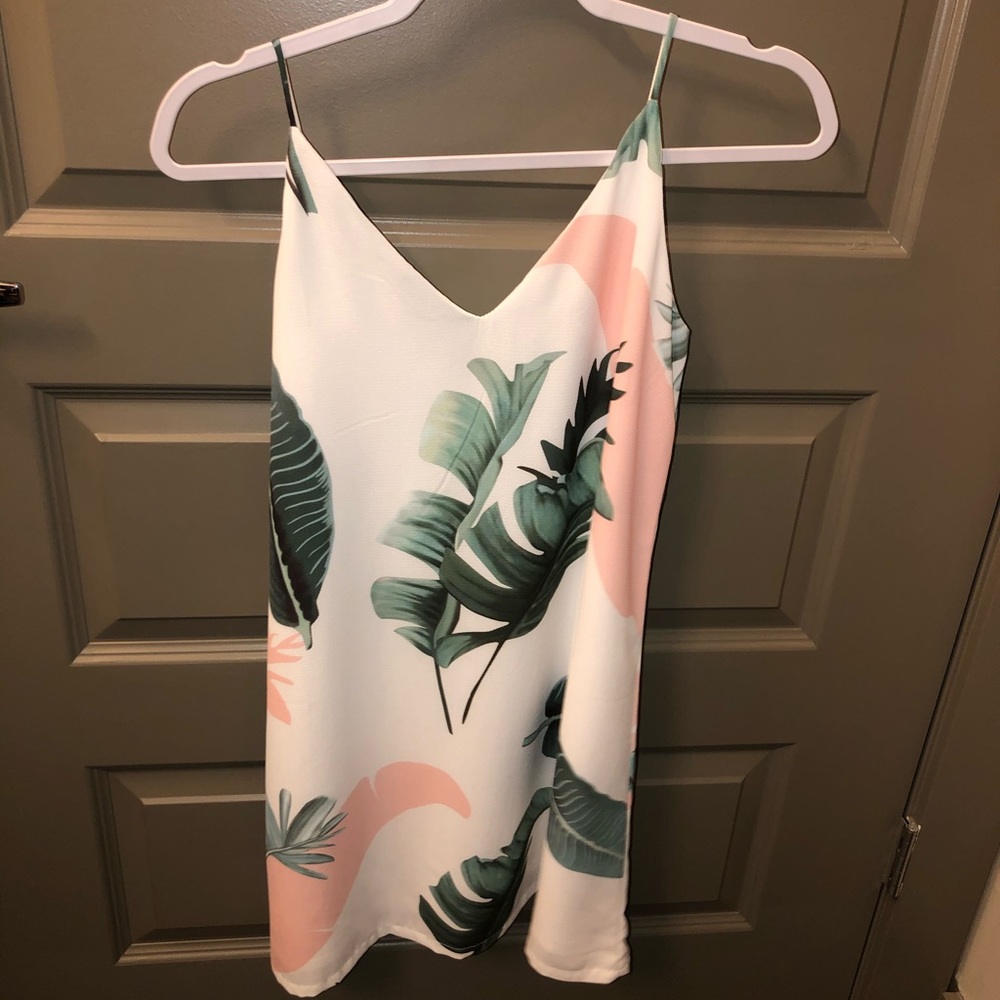 Short palm tree dress